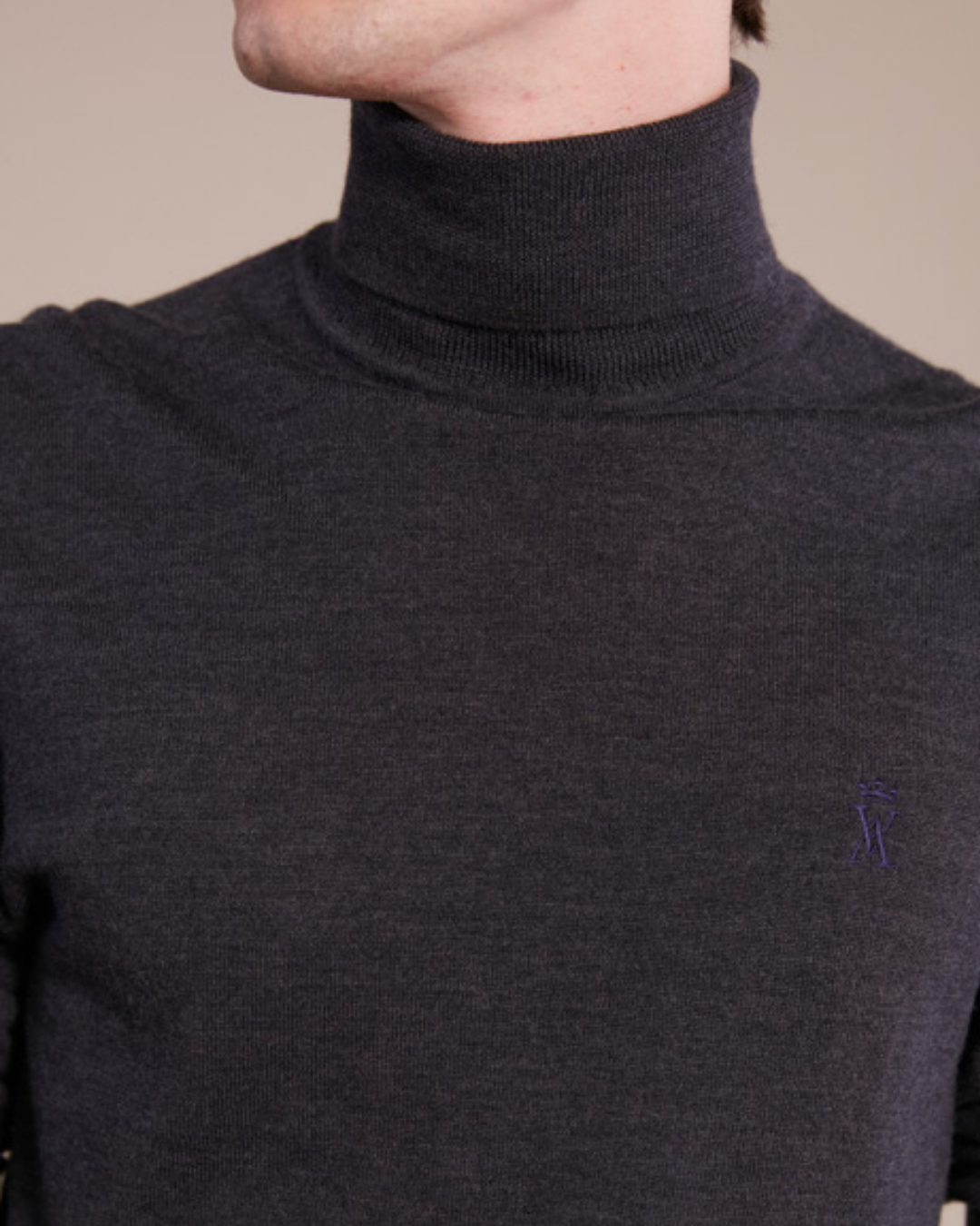 Pull Kilbio col roulé