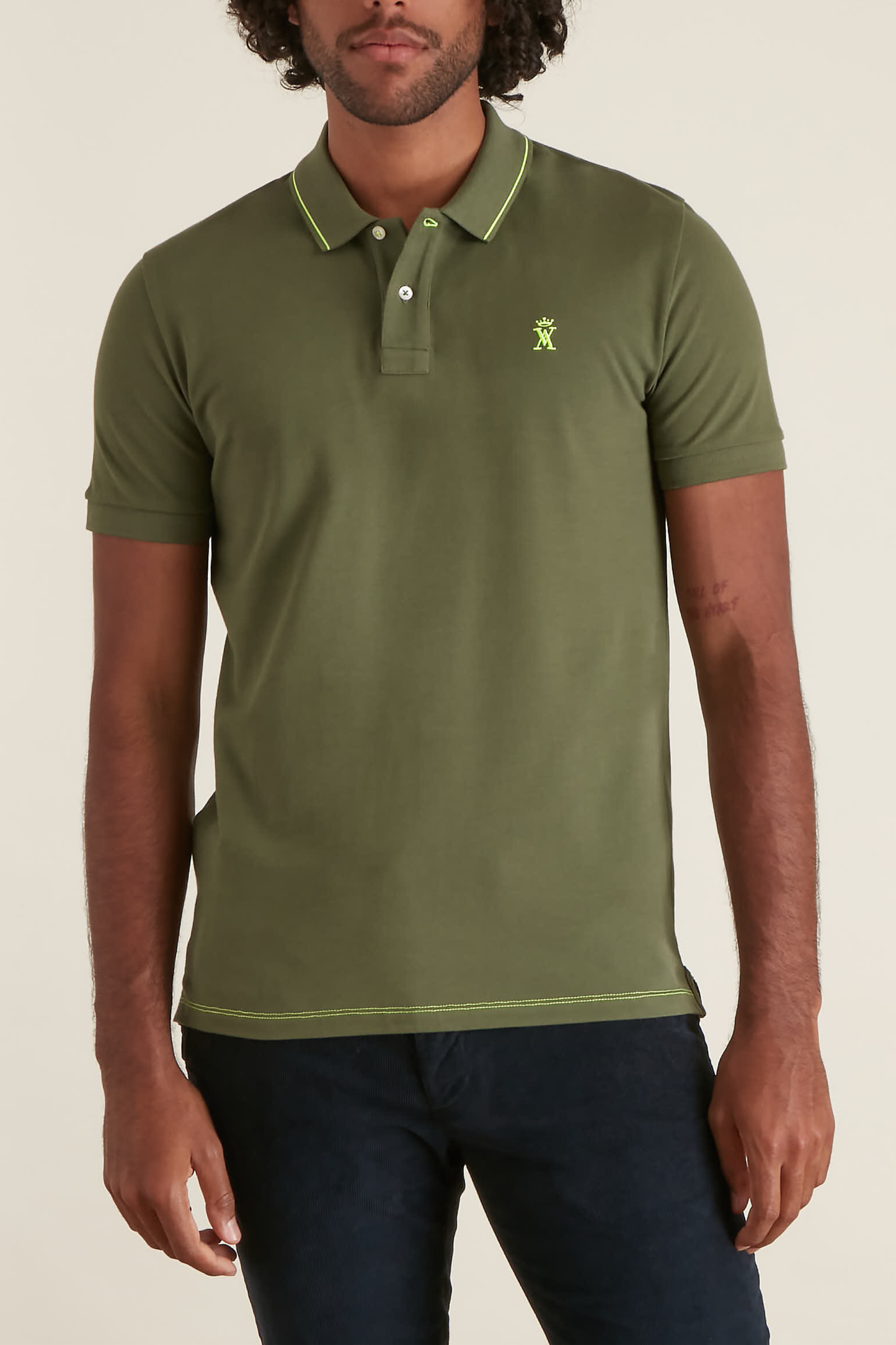 Polo à Détails Fluo