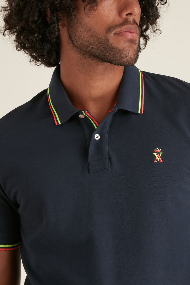 Polo Manches Courtes avec détails Fluo - Image principale