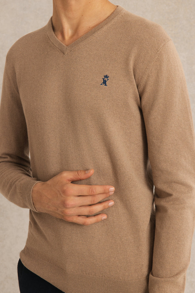 Pull Karl col V - Image principale