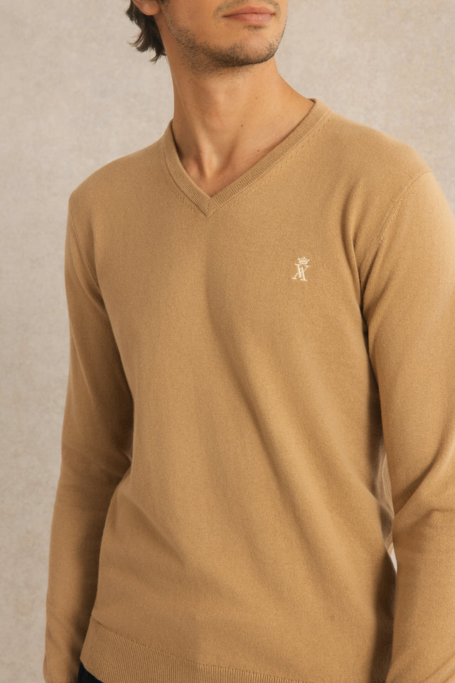 Pull Karl col V - Image principale