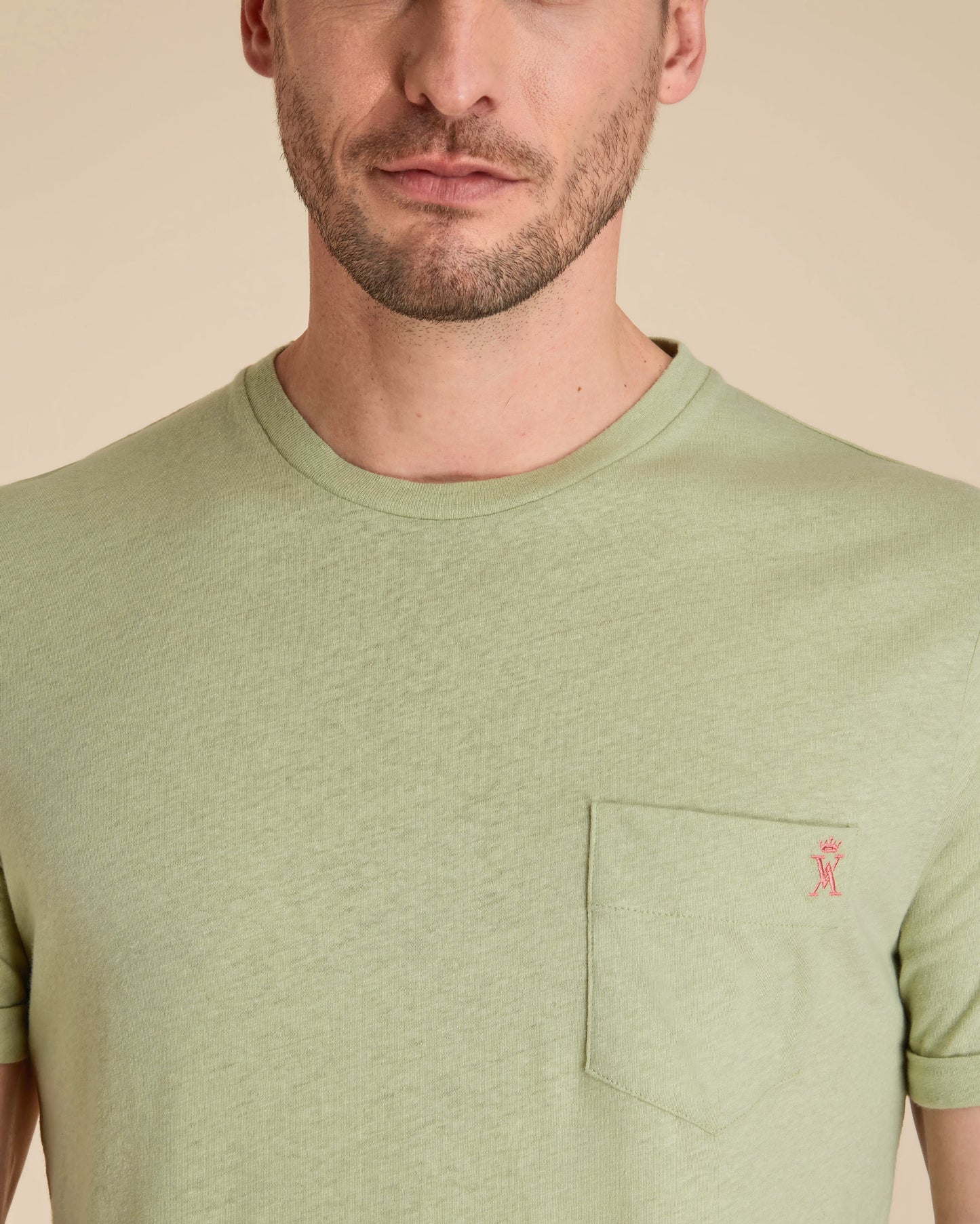 T-shirt à poche poitrine