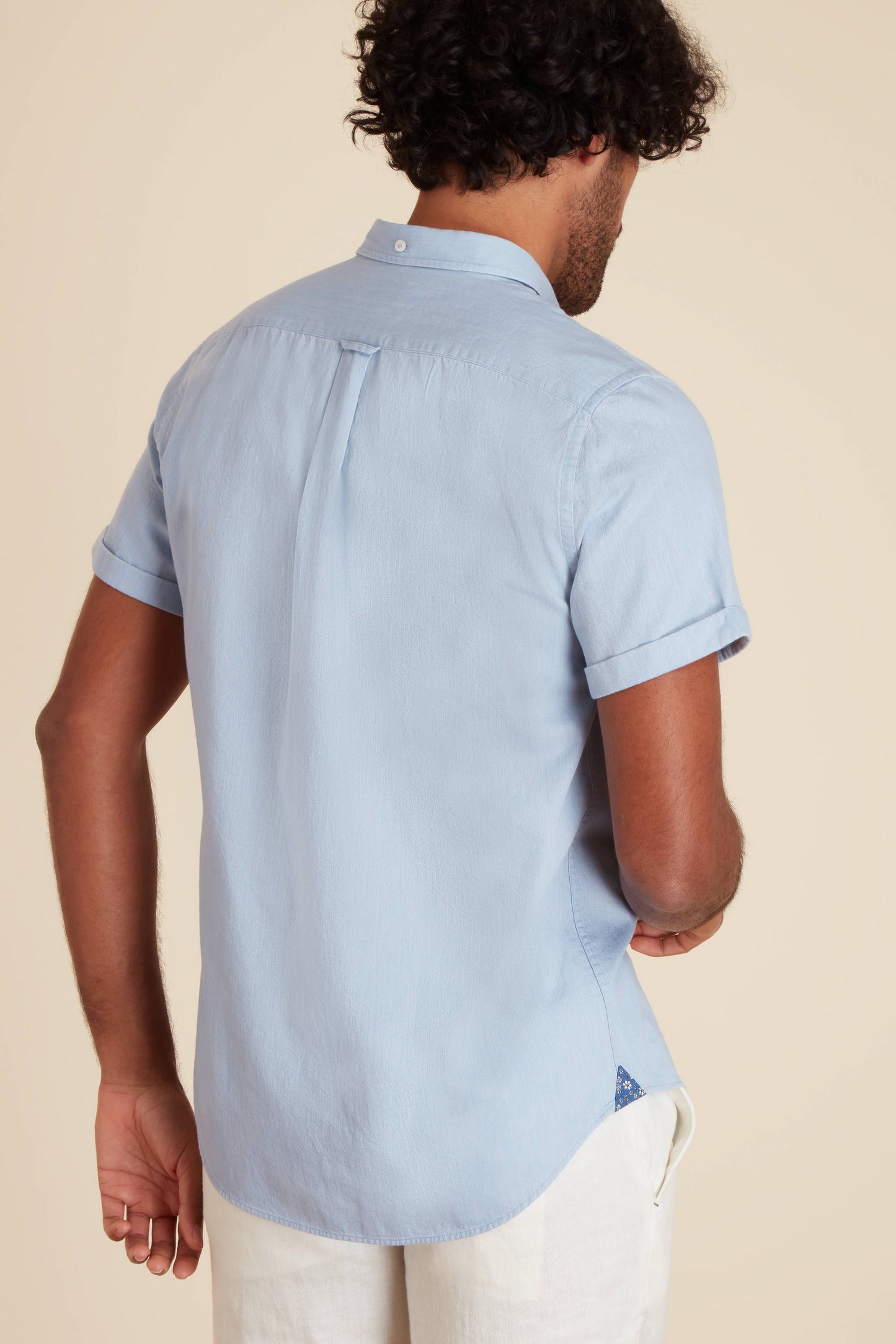 Chemise Slim Manches Courtes