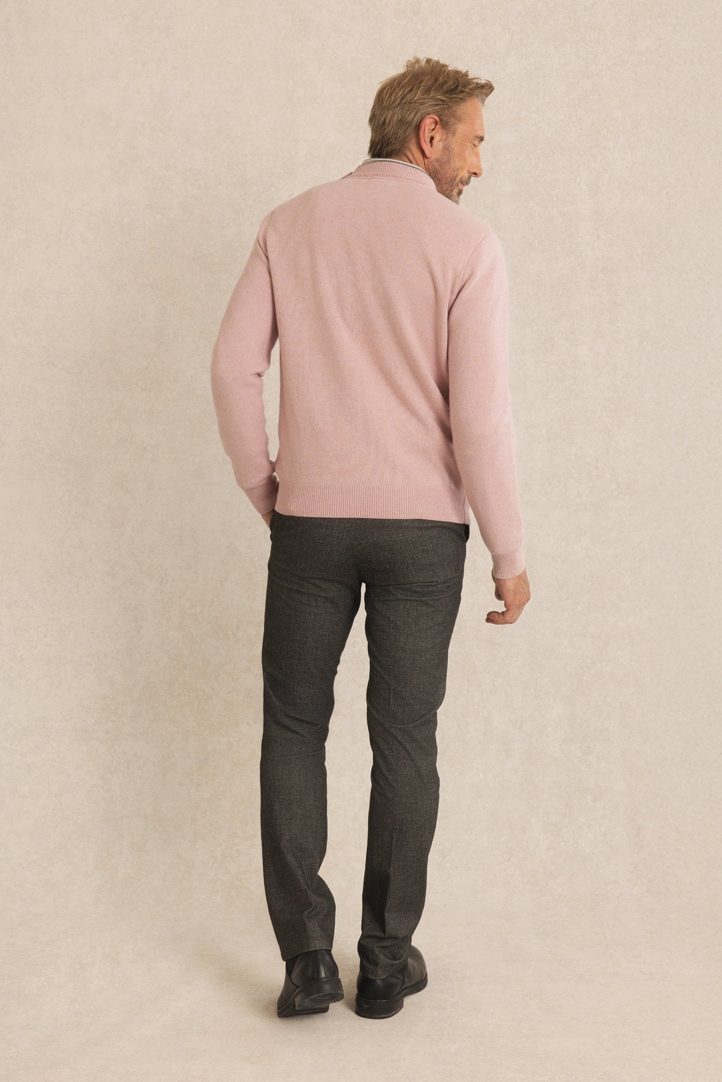 Pull à épaule boutonnée