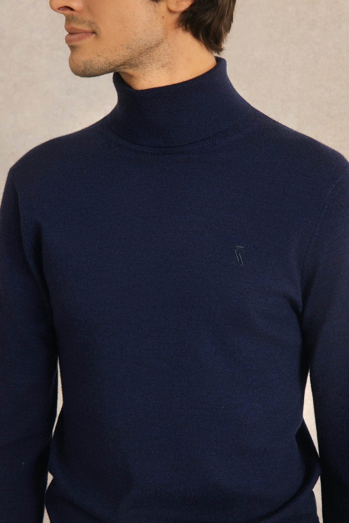 Pull Col Roulé 100% Laine