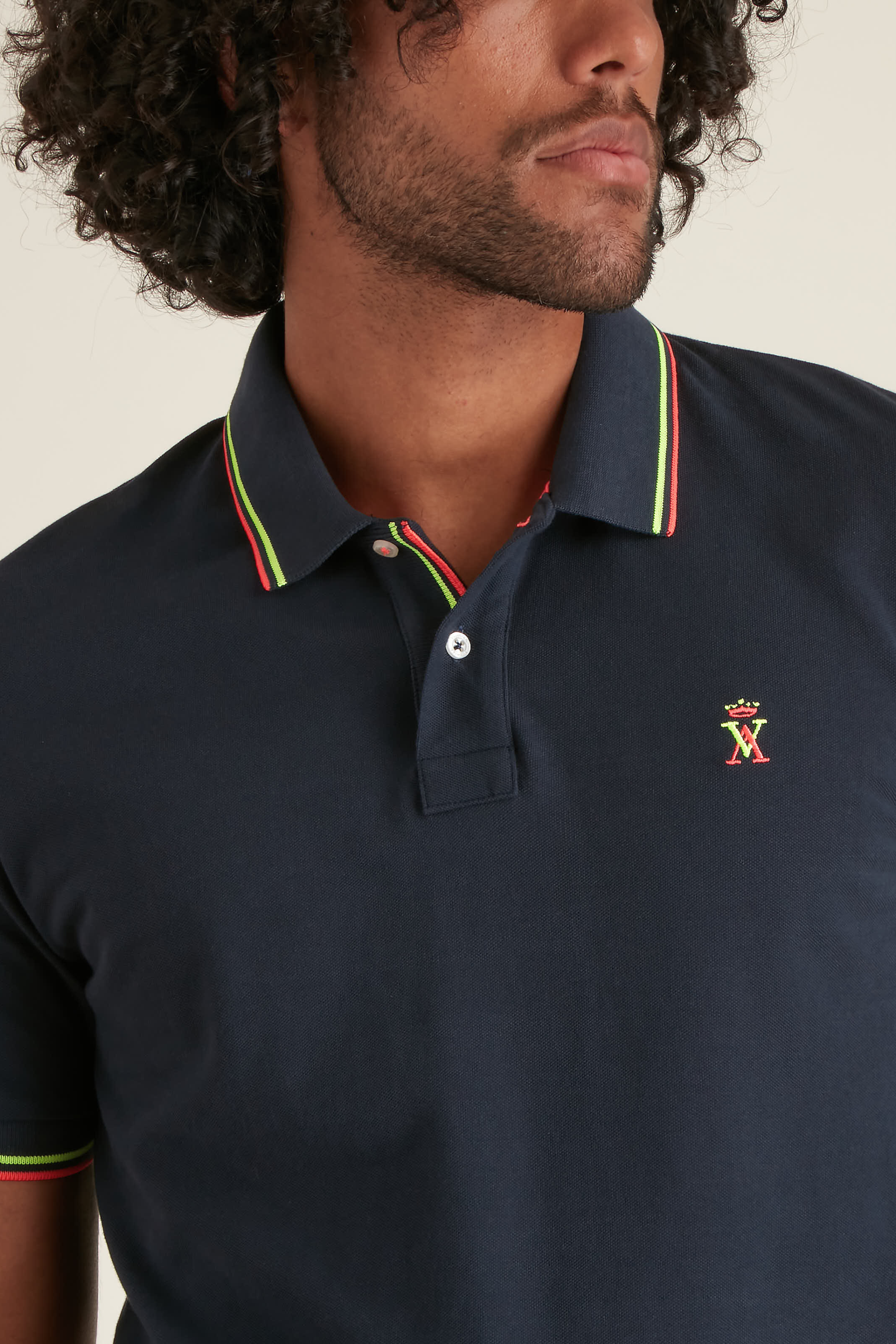 Polo Manches Courtes avec détails Fluo