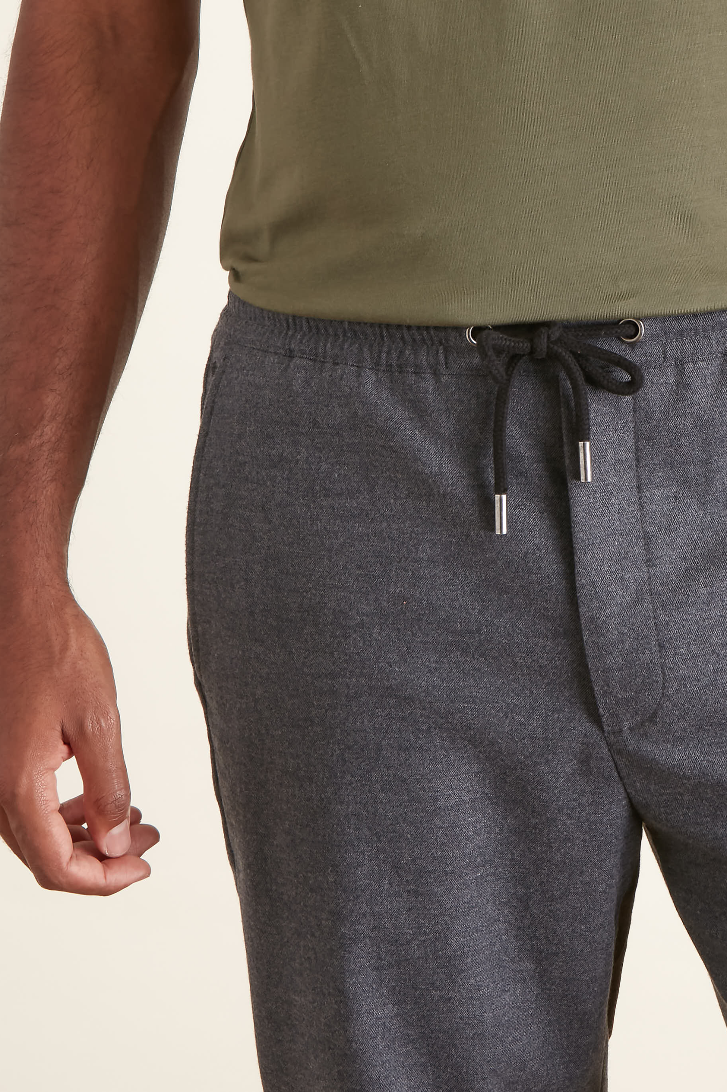 Pantalon à taille élastiquée