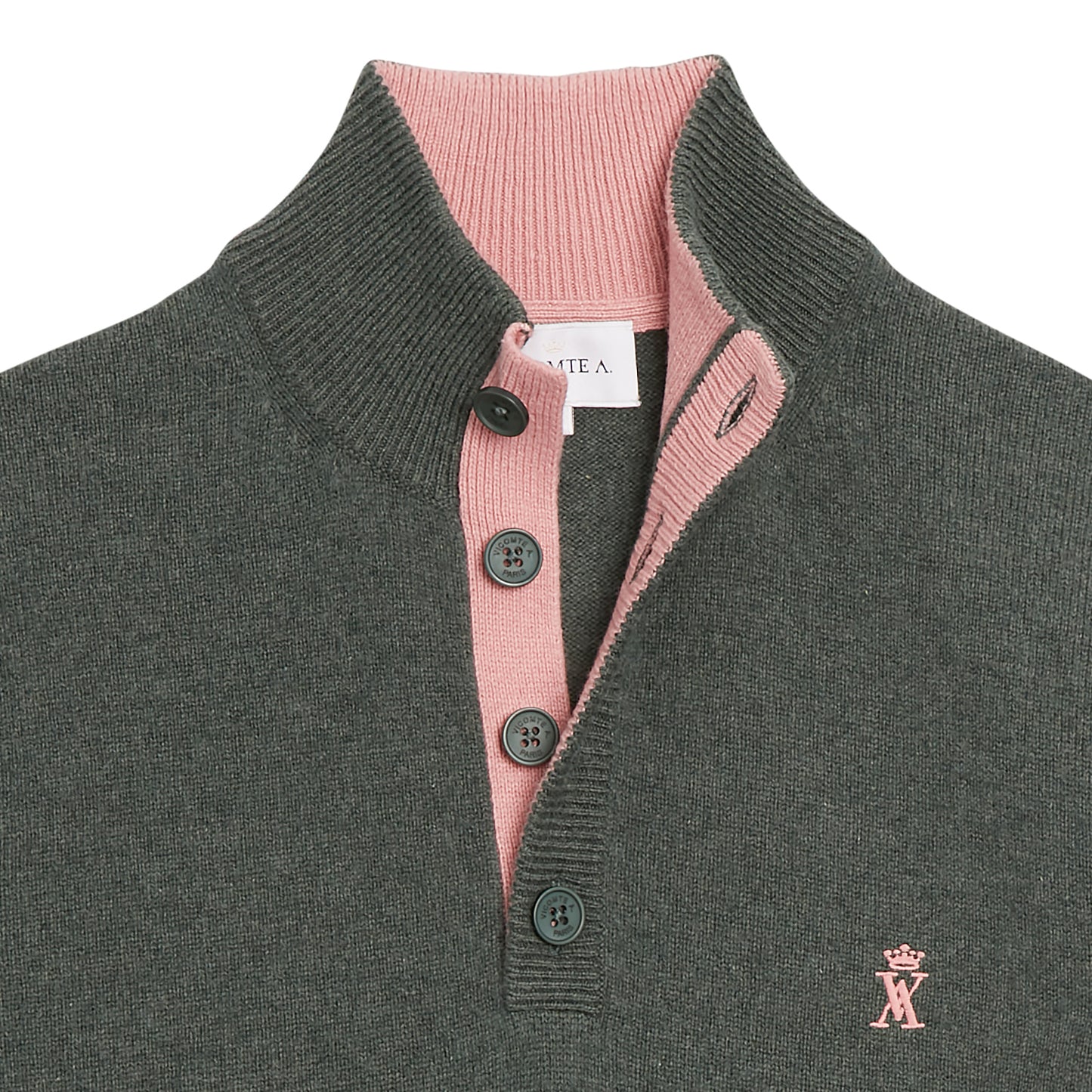 Pull à Col Boutonné