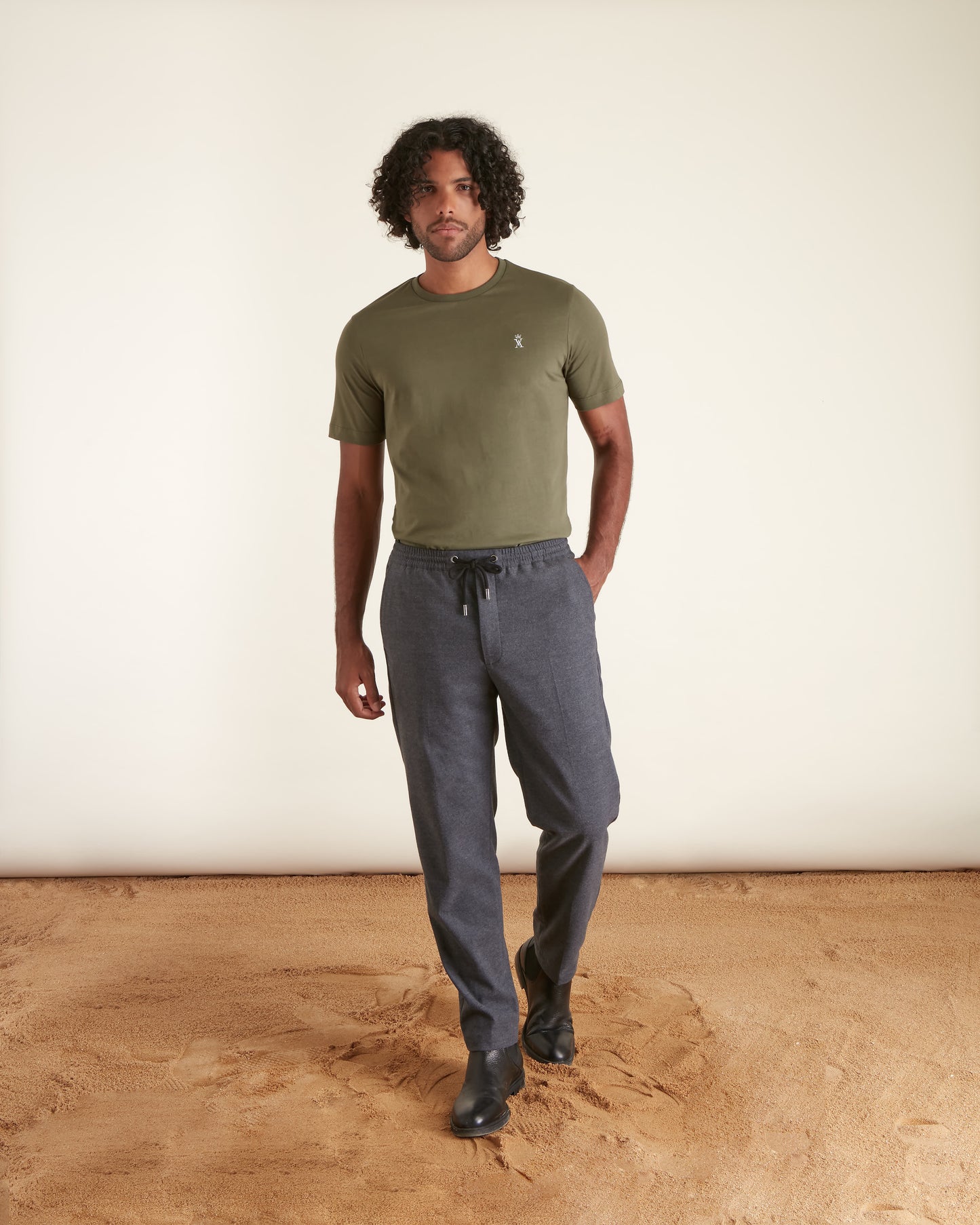 Pantalon à taille élastiquée