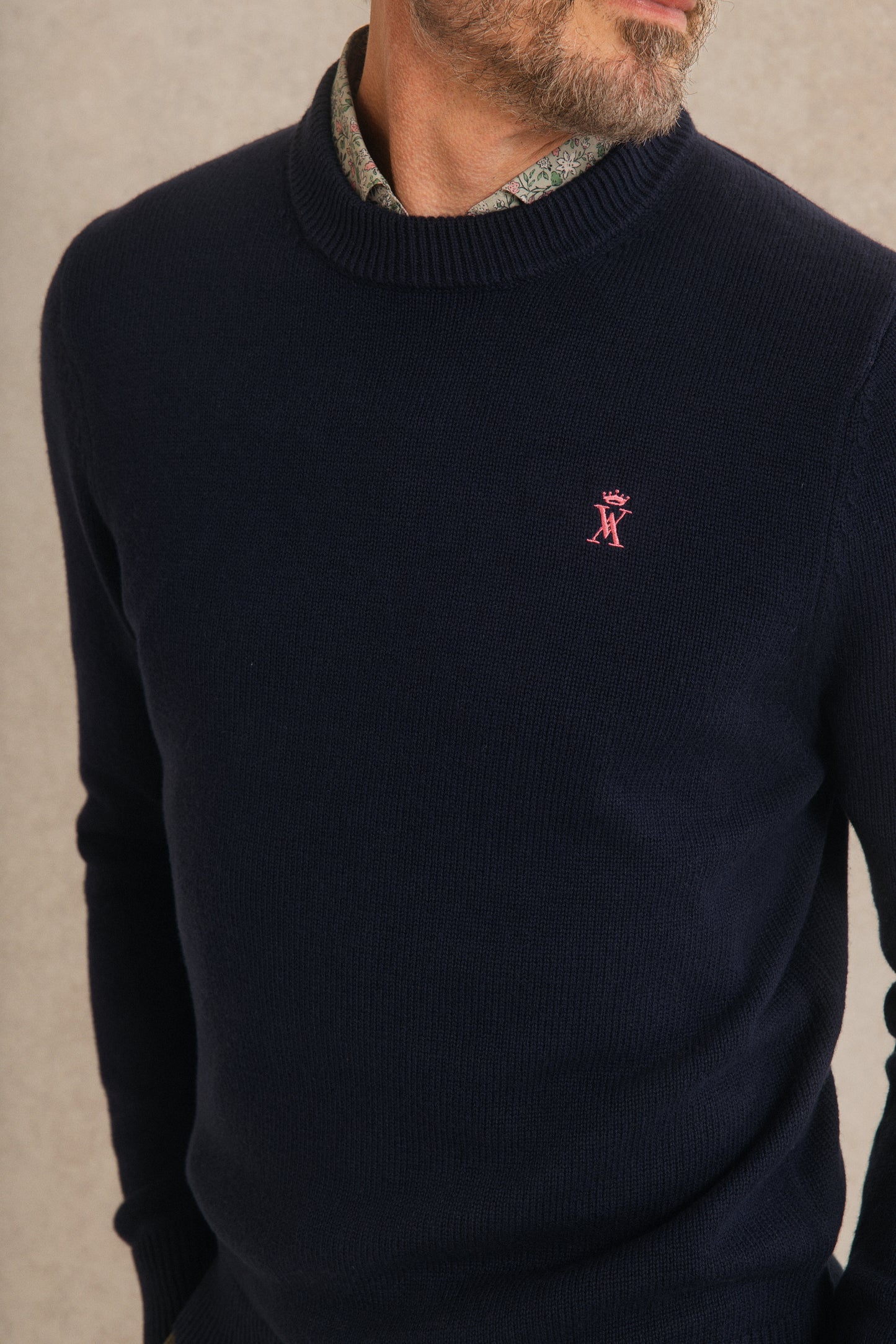 Pull Basic Col Ras du Cou