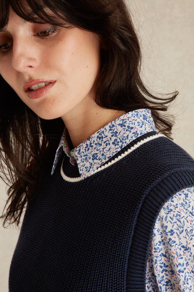 Pull Col Rond Sans Manches - Image principale