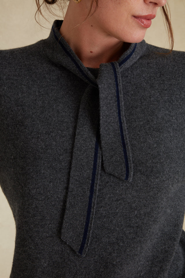 Pull Col Cravate - Image principale