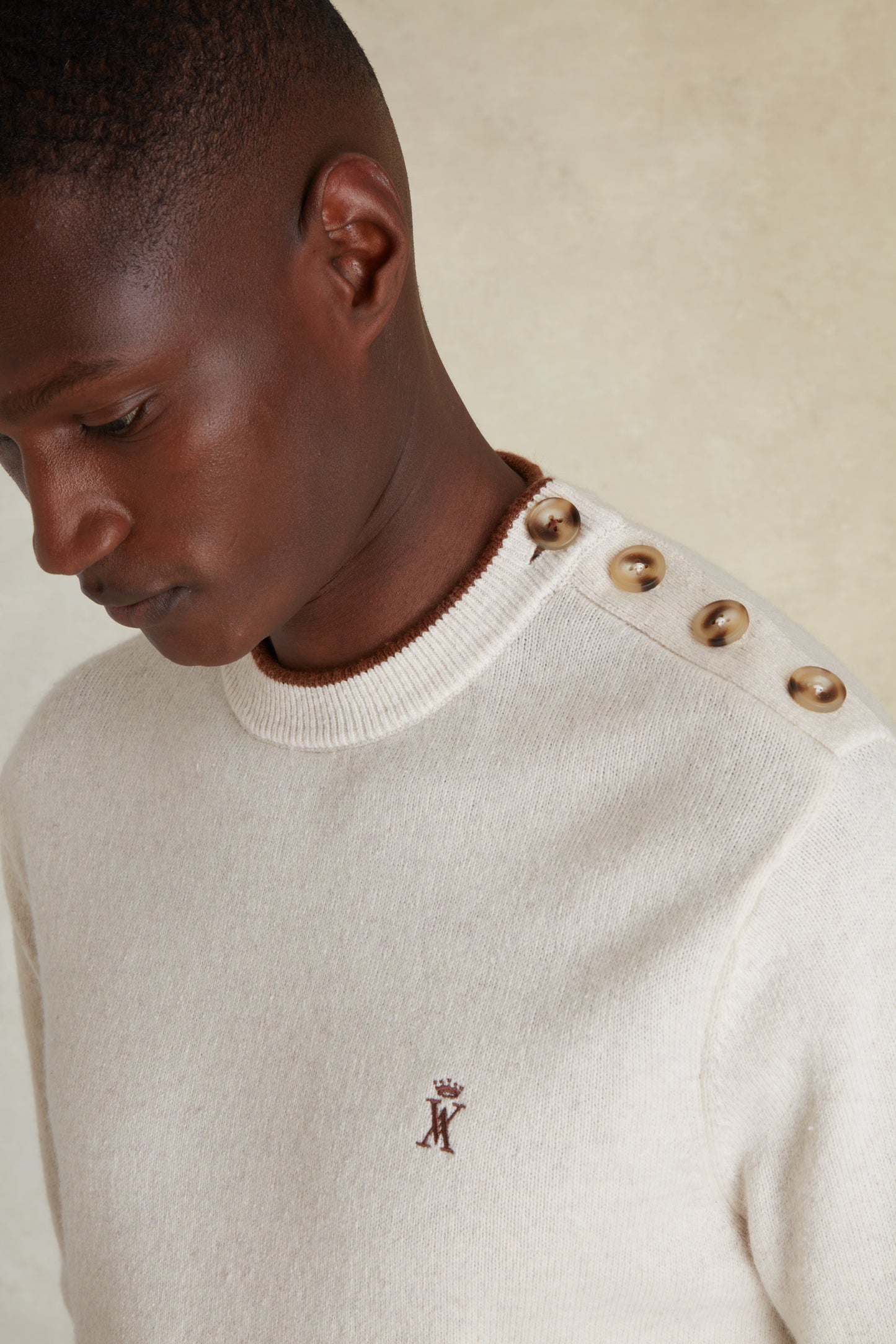 Pull à Epaule Boutonnée