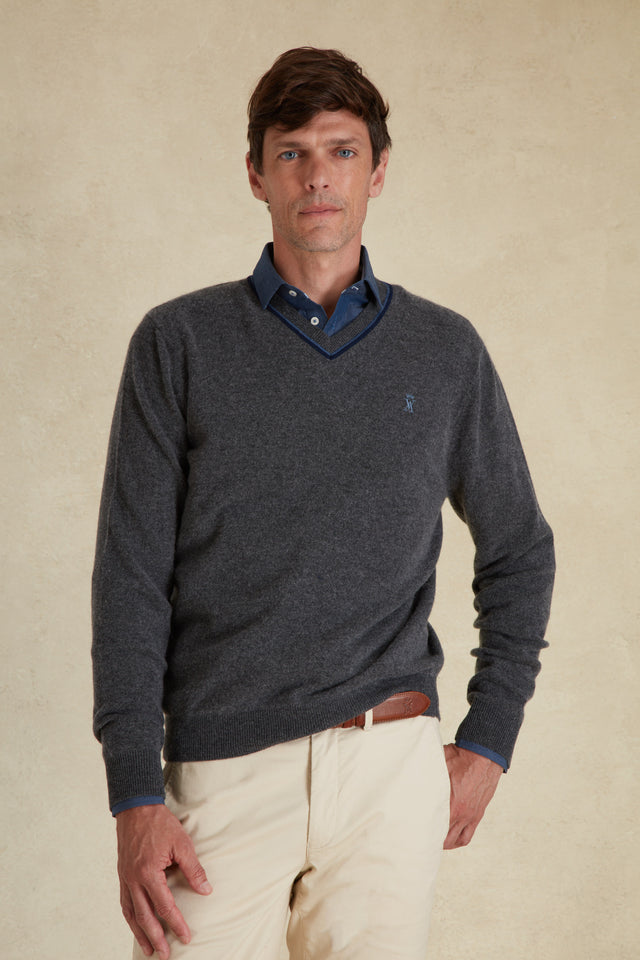 Pull Col V à Détails - Image principale