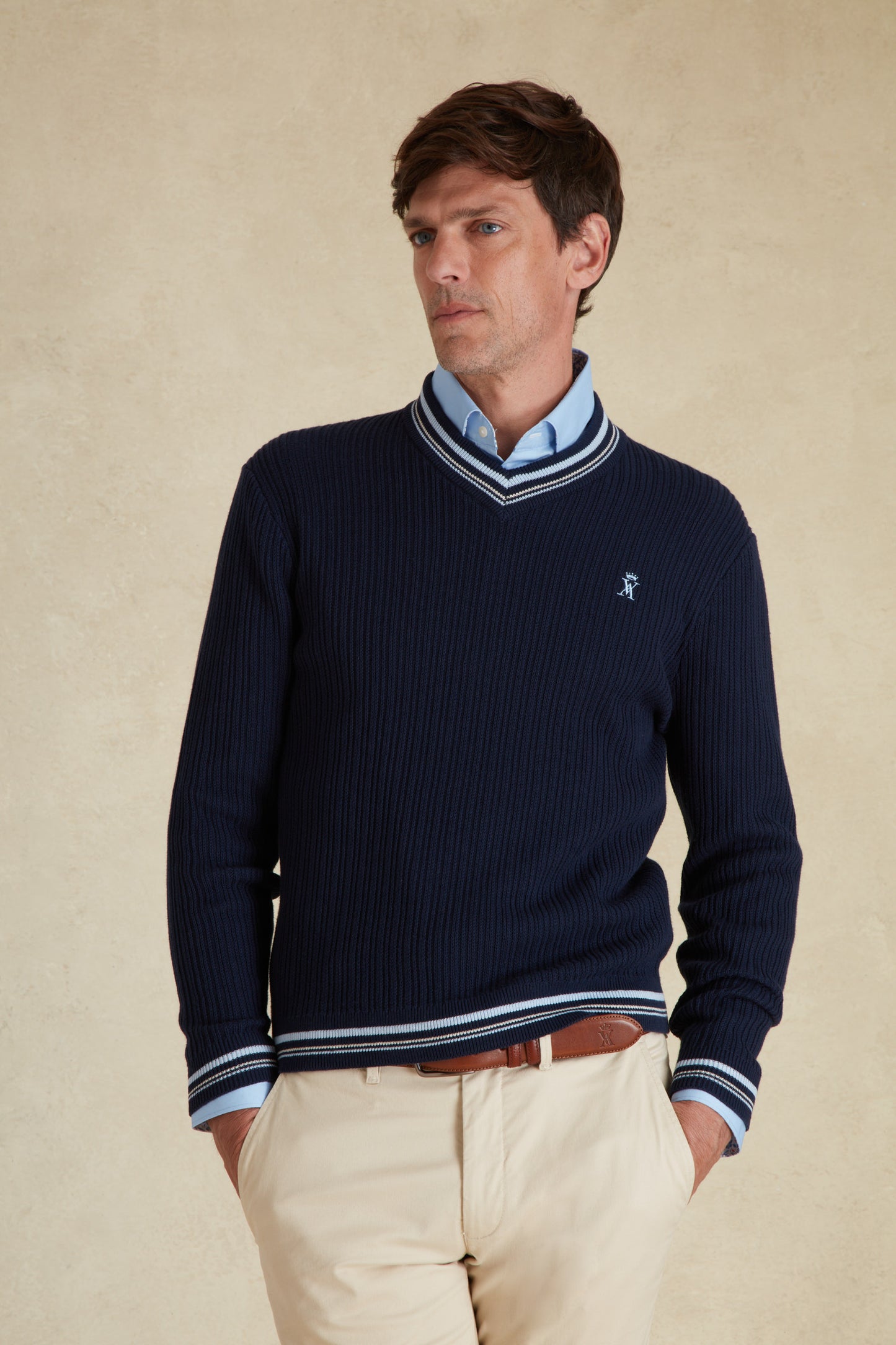 Pull Col V à Détails Rayé