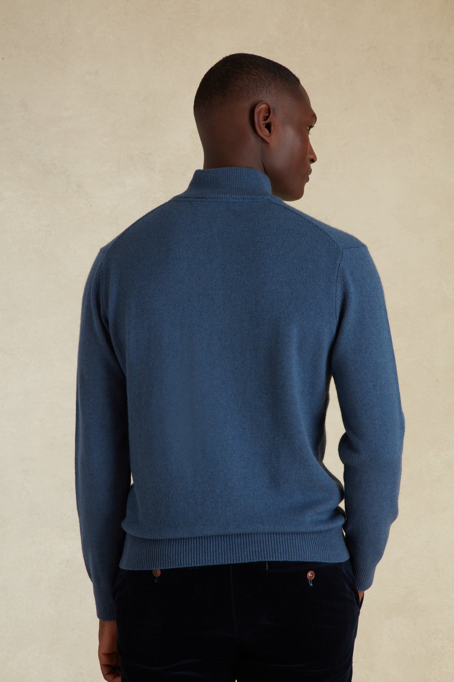 Pull à Col Boutonné