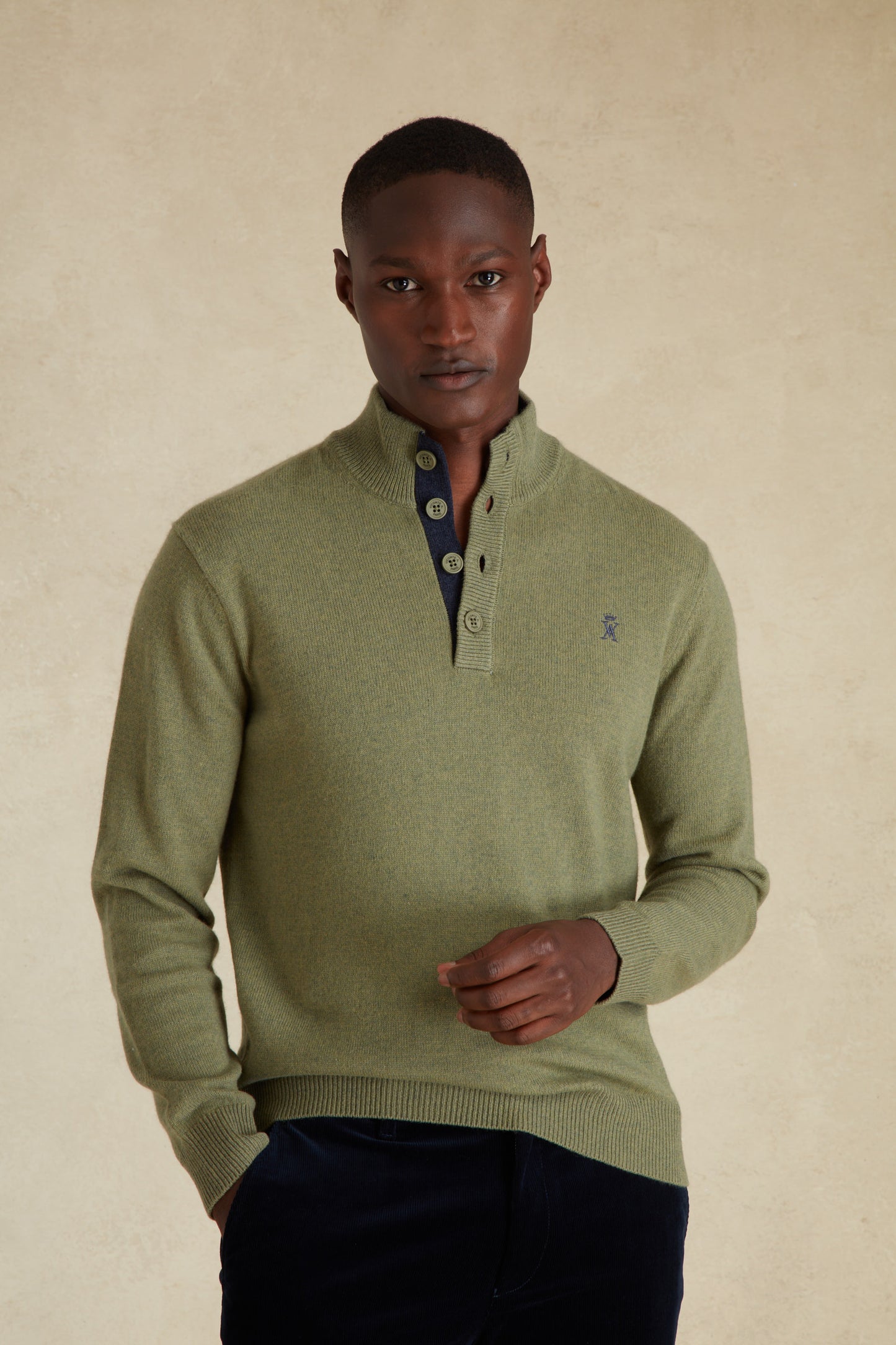 Pull à Col Boutonné