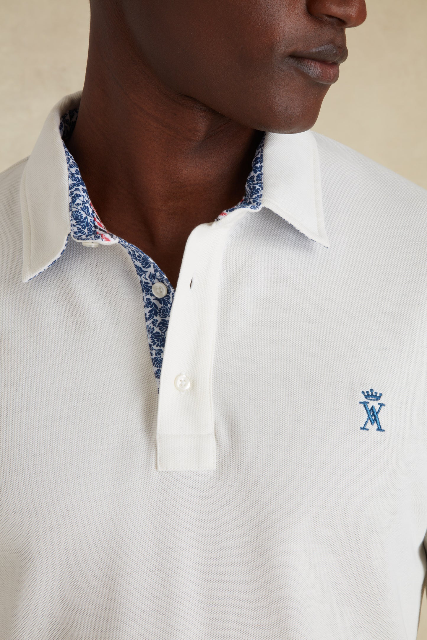 Polo Manches Longues à Détails Imprimé