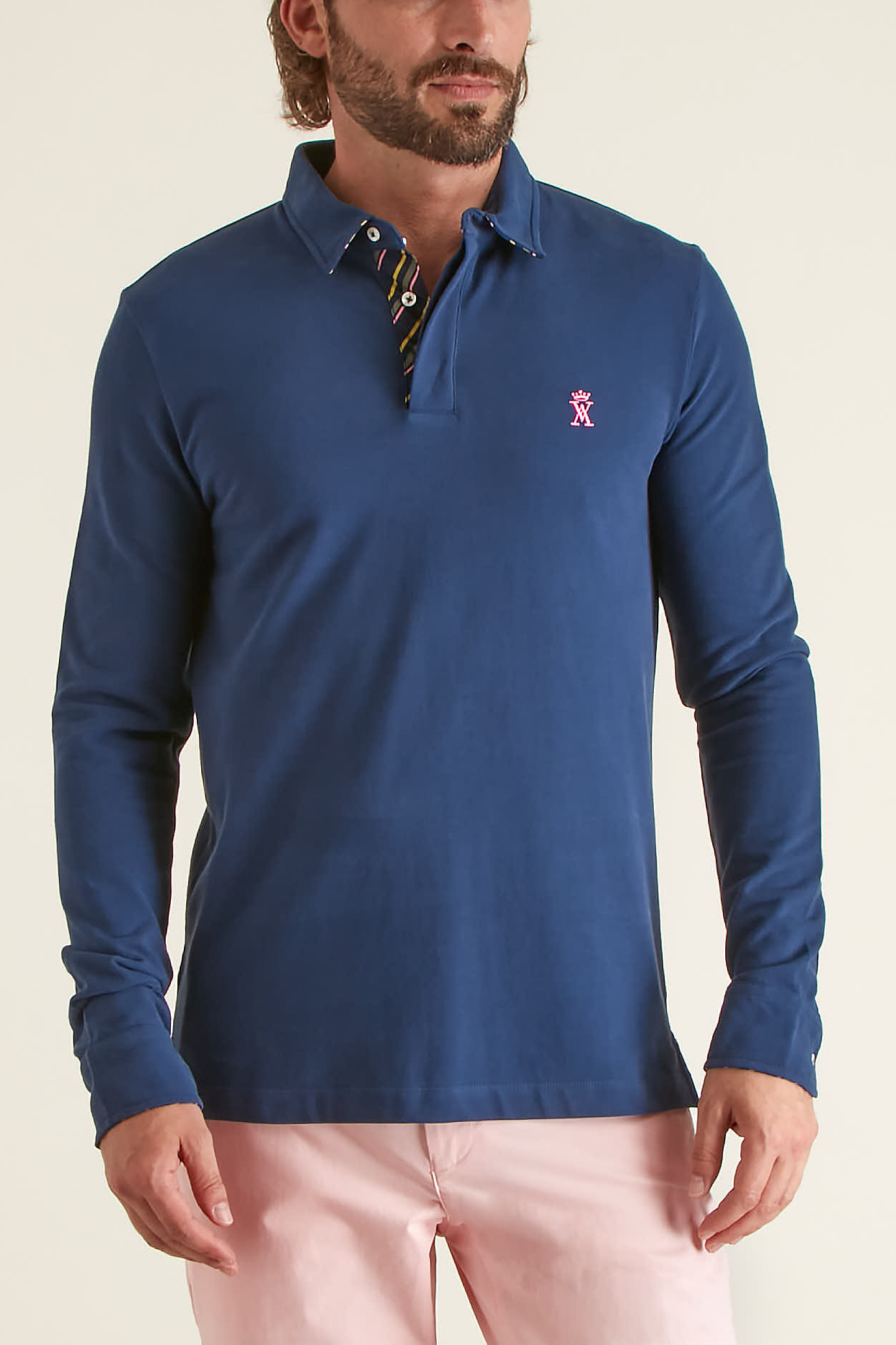 Polo à Détails Cravate